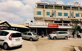 Yellow Lime Hotel
